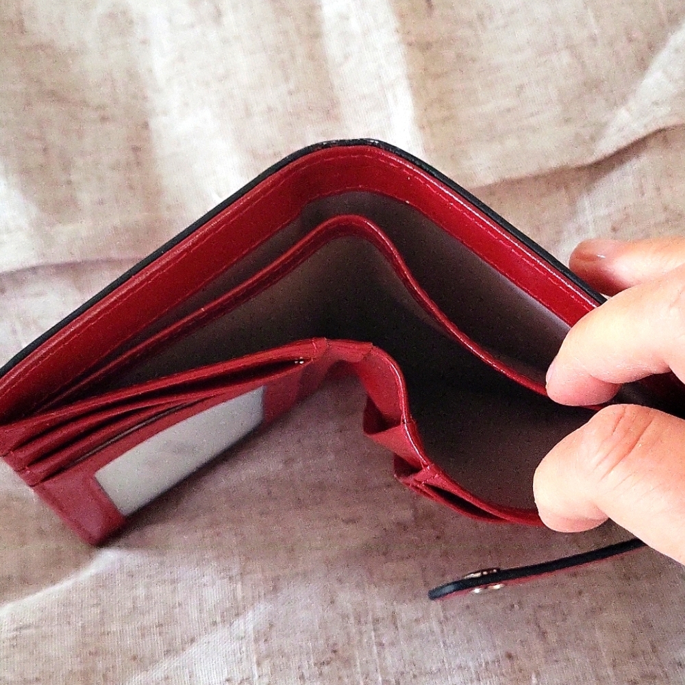 Bostanten elegant Red Leather Wallet - Picture 7 of 8